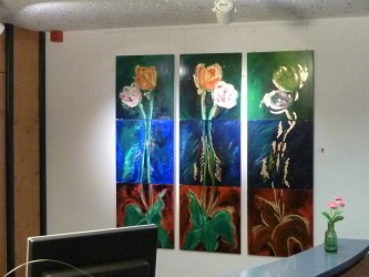 2015 Ausstellung Raiffeisenbank Holzkirchen - Wandgestaltung 'Tulips' 180x180cm - 9 Tafeln